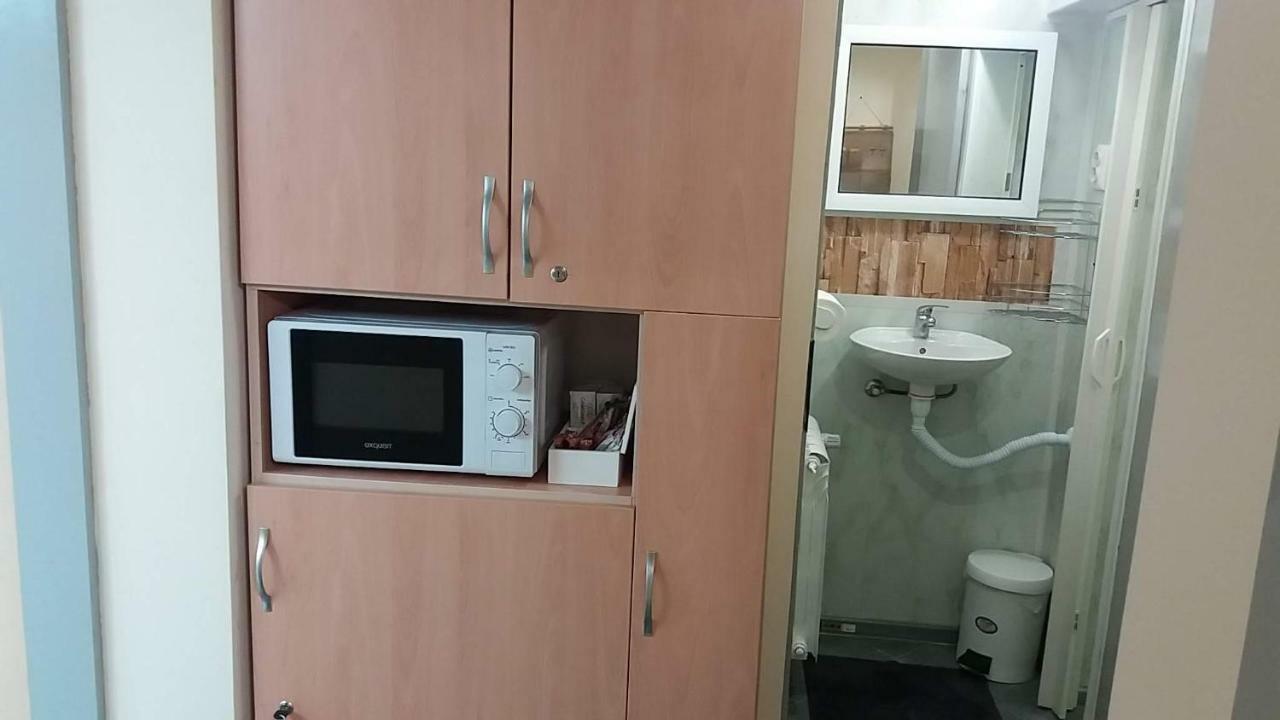 Нощувки Ботеви Shumen Exteriör bild